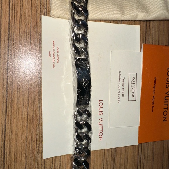 Louis Vuitton Silver Bracelet - Picture 1 of 10